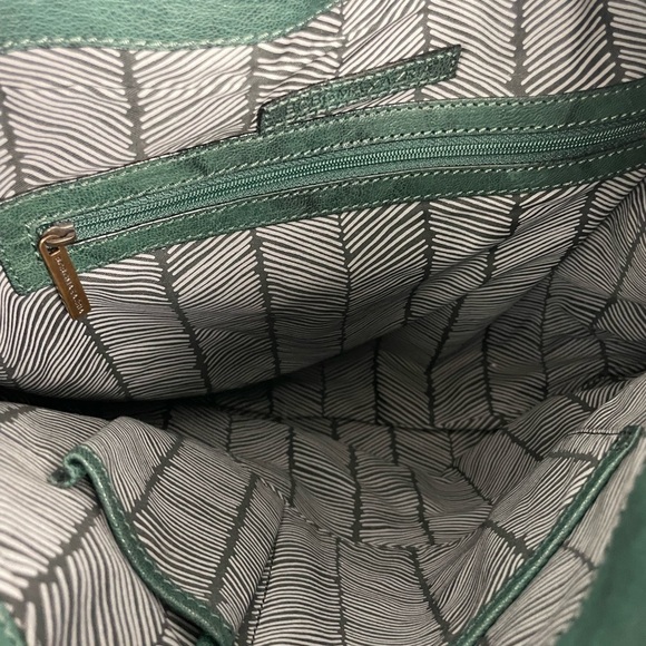 BCBGMAXAZRIA Green Large Hobo Shoulder Leather Bag - Picture 8 of 9